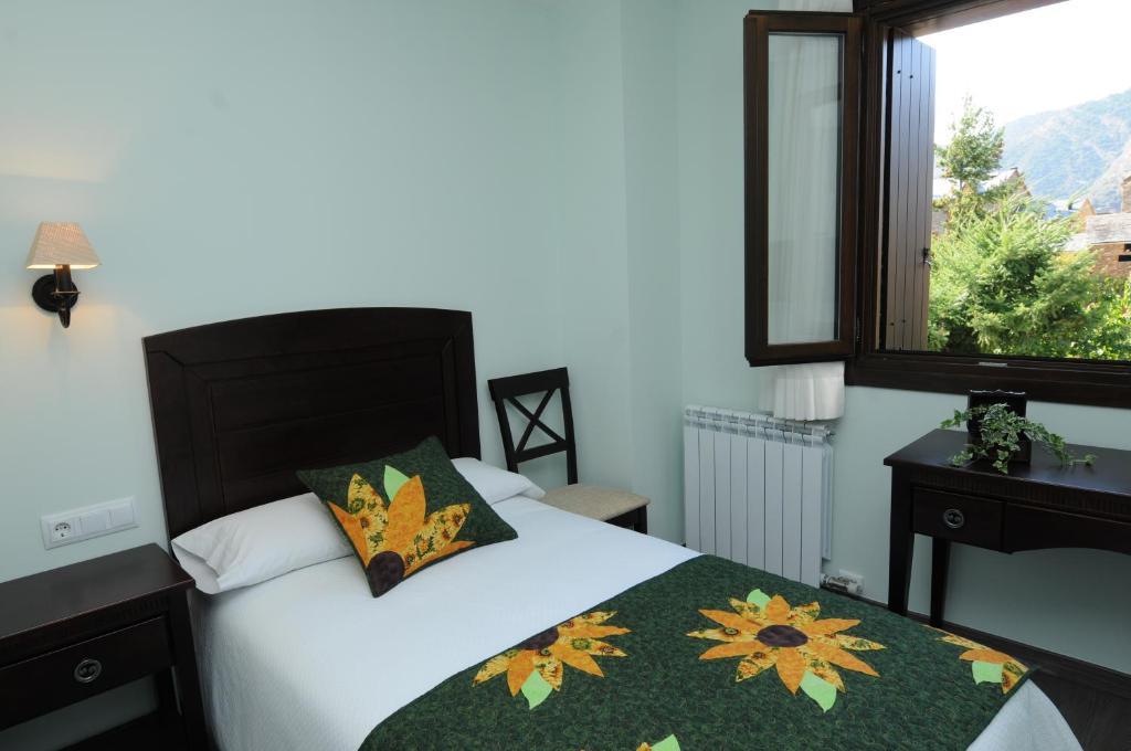 Casa Rural La Comella Tirvia Δωμάτιο φωτογραφία